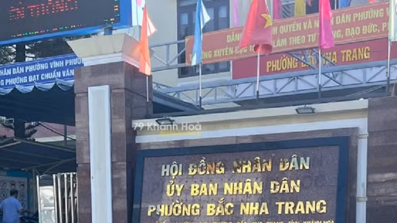 "Dồn toa" hồ sơ thầu ở Khánh Hòa: Ai chịu trách nhiệm cho dòng vốn công? [Kỳ 5]