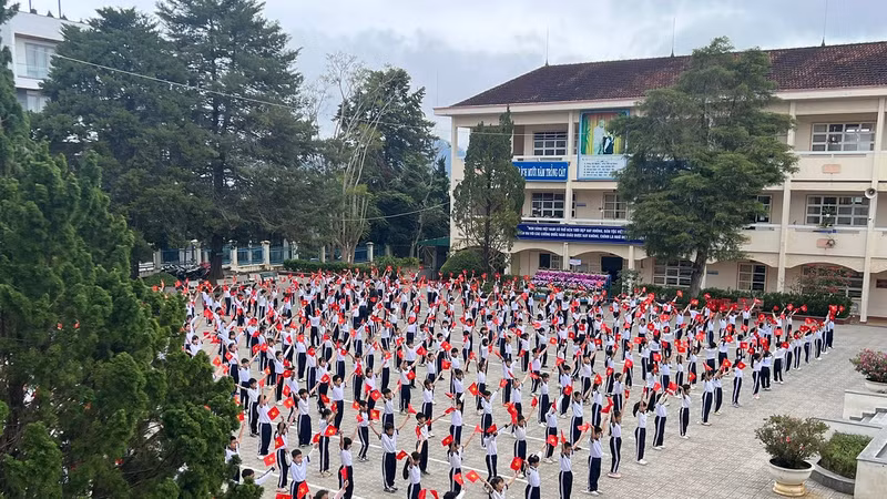 Cuộc đua xây lắp tại Lâm Đồng: Kịch bản nào cho gói thầu trường tiểu học?