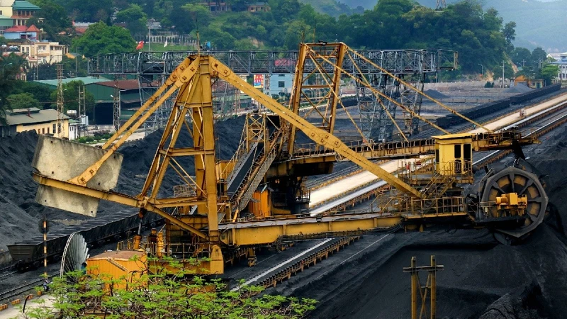 Hải Phòng: Dấu hỏi tính cạnh tranh khi Công ty H2T liên tiếp trúng thầu năm 2025 