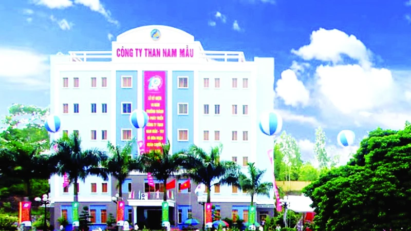 Soi năng lực nhà thầu Công ty CP XD Công trình và Mỏ - QN vừa trúng thầu tại Than Khe Chàm [Kỳ 2]