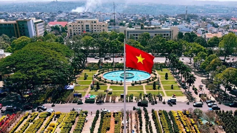 Gần 2,9 tỷ đồng vốn ngân sách được trao thầu cho C&T Ban Mê trong một ngày