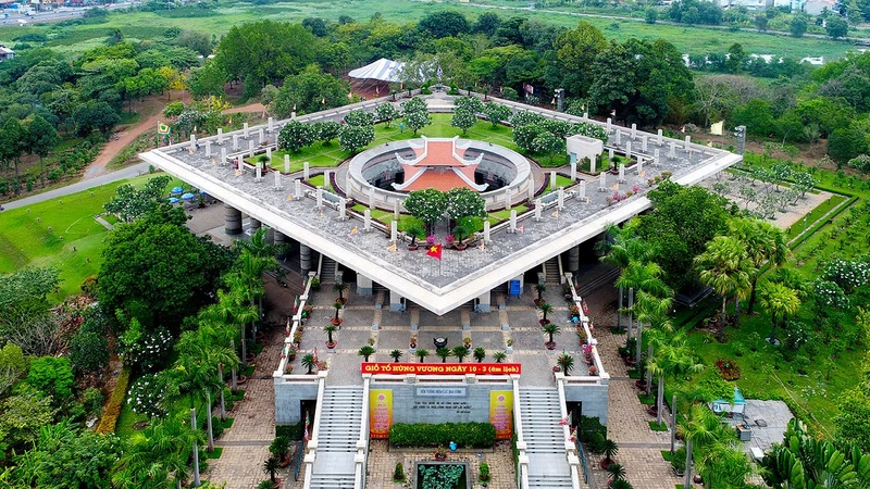 Giải mã gói thầu 1,6 tỷ đồng: Lỗi hồ sơ và cuộc đua 'thần tốc' 45 ngày