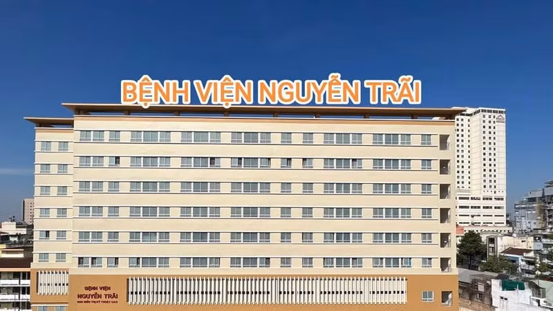 VINAMED bị Bệnh viện Nguyễn Trãi cấm đấu thầu 6 tháng