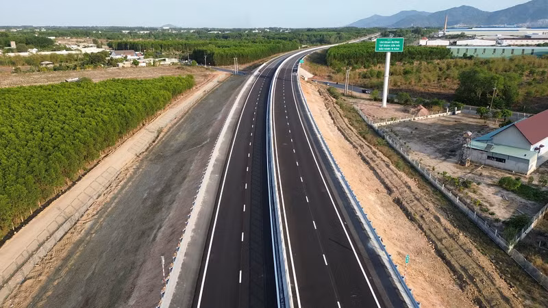 Đồng Nai hoàn thiện hạ tầng để sớm khai thác cao tốc Biên Hòa - Vũng Tàu