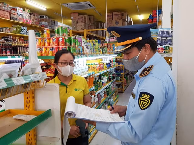 Vi sao Bach Hoa Xanh chua xin loi khi bi to tang gia kiem loi mua dich COVID-19?