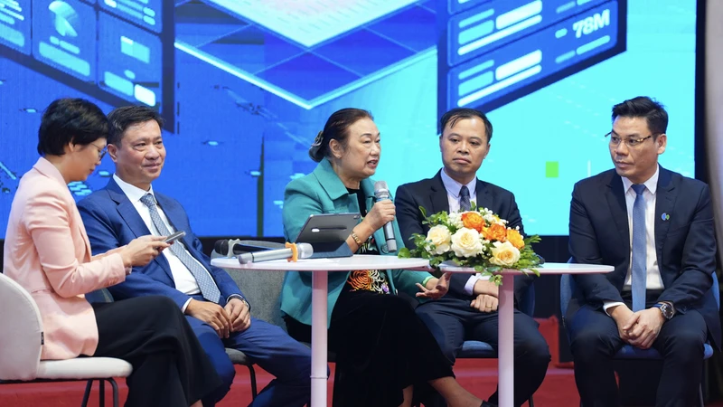 Chuyên gia thuế gọi tên Hoàng Hường, Hằng Du Mục, Ngân 98, Mailisa