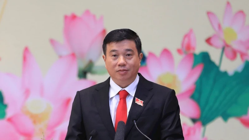 Đồng chí Y Thanh Hà Niê Kđăm, Bí thư Tỉnh ủy, Trưởng đoàn Đại biểu Quốc hội tỉnh Lâm Đồng.