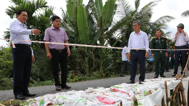 Vĩnh Long chủ động ứng phó nhiều điểm sạt lở đặc biệt nguy hiểm