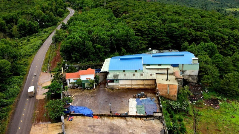 Tận thấy cơ ngơi của đại gia 'cà phê giả' vừa bị tạm giữ hình sự 