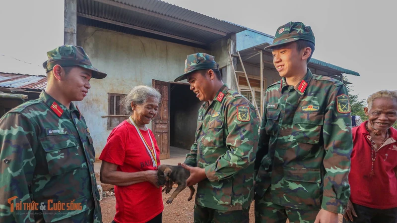 Đi dân nhớ, ở dân thương giữa núi rừng Cát Tiên 3, Lâm Đồng