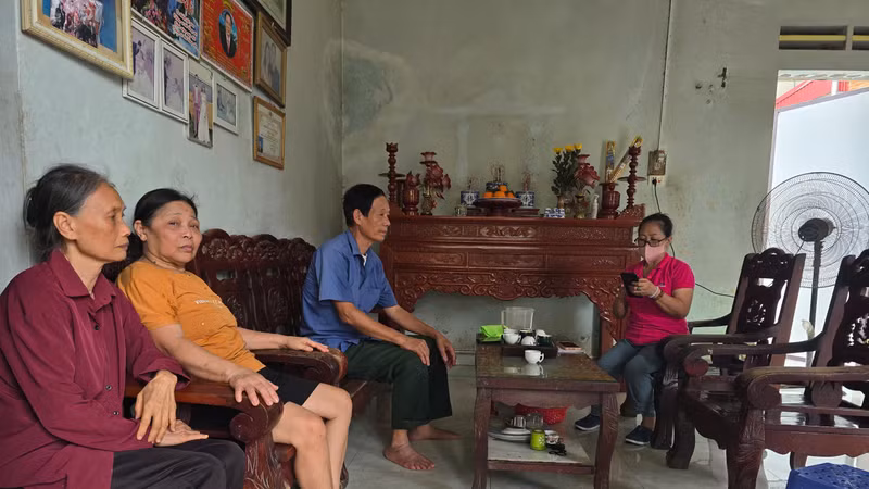 Mưa lớn gây sập tường ở Phú Thọ, gia đình thương binh lâm cảnh khốn cùng