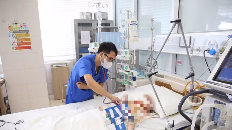Tình trạng sức khoẻ bé gái bị vùi lấp trong vụ sạt lở ở Phú Thọ
