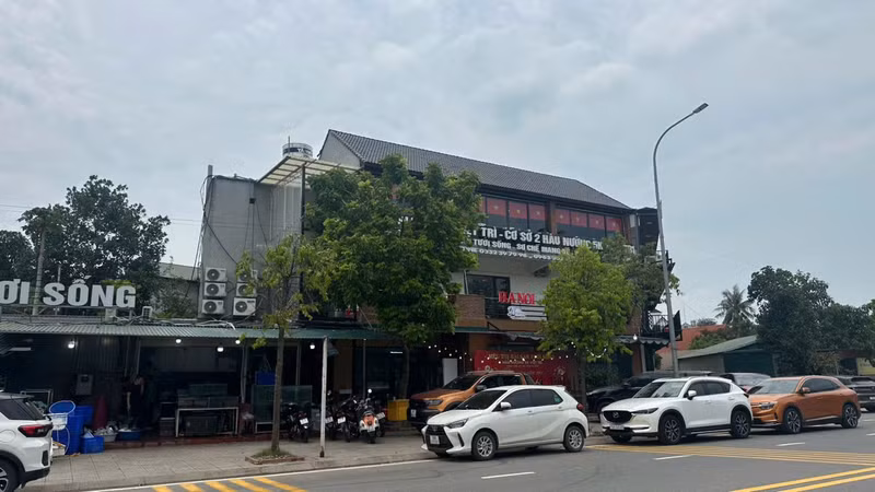 Công an xác minh vụ hóa đơn hải sản hơn 16 triệu đồng ở Việt Trì