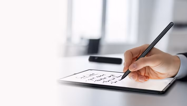 Đây là một tính năng tiện dụng cho phép bạn nhanh chóng điền vào trường văn bản trong khi đang sử dụng bút cảm ứng. Thay vì đặt bút xuống và gõ bằng ngón tay, bạn chỉ cần vẽ vào trường văn bản bằng bút, phần mềm sẽ tự động chuyển đổi.