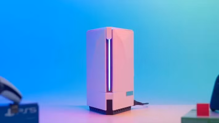 Kết quả cuối cùng, cô đã tạo ra một "Supper Console" được đặt tên trìu mến là "Ningtendo PXBOX 5". Chiếc máy 3 in 1 đã được tạo ra một cách hoàn hảo nhờ kết hợp khéo léo giữa nghề thủ công truyền thống và công nghệ hiện đại.