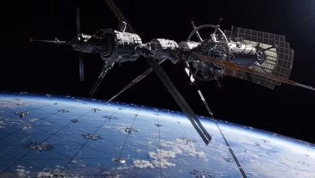 Tuy nhiên, công nghệ này cũng đối mặt nhiều thách thức. Một trạm công suất megawatt có thể nặng hơn toàn bộ Trạm Vũ trụ Quốc tế. Quy mô lắp ráp cũng vượt quá mọi cấu trúc từng được xây dựng ngoài không gian.