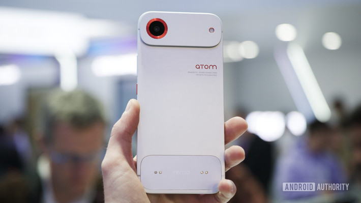  Hệ phụ kiện camera và kết nối không dây