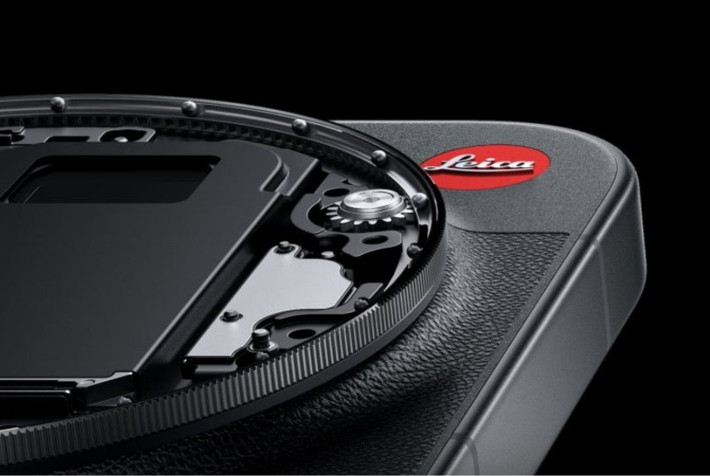 Thực tế, cơ chế hoạt động của vòng zoom trên Xiaomi 17 Ultra phức tạp và hiện đại hơn nhiều so với suy nghĩ của người dùng.