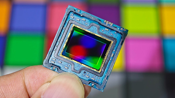 Sau một thời gian dài xuất hiện dưới dạng tin đồn thì mới đây, Sony đã chính thức ra mắt cảm biến LYT-901 mới với độ phân giải khủng 200MP kèm nhiều tính năng ấn tượng. Sản phẩm này dự kiến sẽ được sử dụng trong nhiều flagship ra mắt vào đầu năm sau.