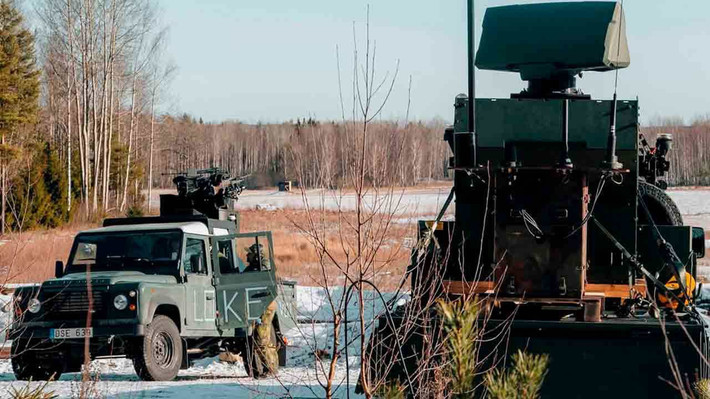 Nhiệm vụ diễn ra từ tháng 4 đến tháng 9, với Loke hoạt động cùng các đơn vị Không quân Thụy Điển từ phi đội 17 và 21. Các đơn vị quân đội từ Phi đoàn 21 và sau đó là Phi đoàn 17 đã hỗ trợ bảo vệ các cơ sở của đồng minh, bao gồm một trung tâm hậu cần quan trọng để viện trợ quân sự cho Ukraine.