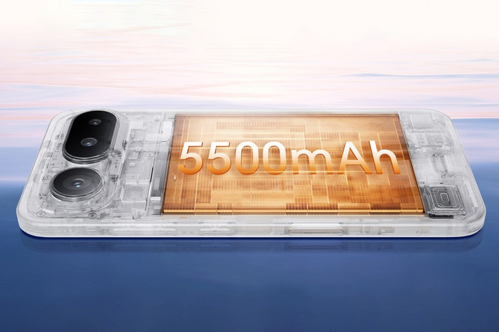 Mặc dù có thiết kế mỏng nhẹ, Magic8 Pro được trang bị viên pin 5.500mAh với công nghệ cực dương silicon-carbon (Si-C), hỗ trợ sạc nhanh có dây 80W và sạc không dây 50W.