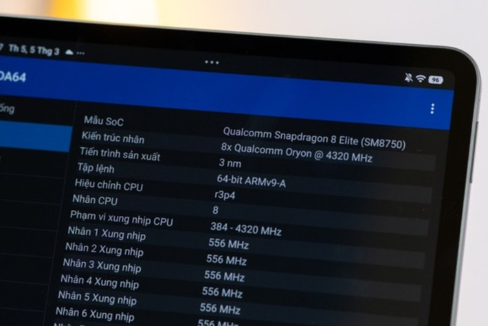 Điểm khiến Xiaomi Pad 8 Pro được nhắc tới nhiều nhất nằm ở hiệu năng. Máy dùng chip Snapdragon 8 Elite, một trong những vi xử lý mạnh nhất trên tablet Android hiện nay.