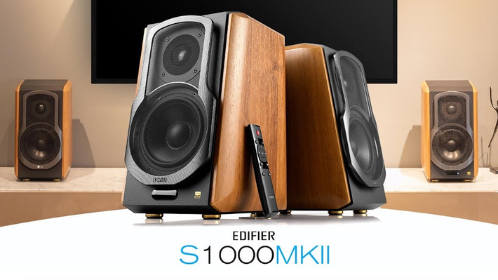 Loa Edifier S1000MKII được thiết kế để sử dụng trên kệ sách, với vẻ ngoài màu gỗ nâu đặc trưng, ​​hài hòa với phong cách thường thấy trong các gia đình. Mỗi loa có công suất tối đa 60 watt, tổng cộng 120 watt, và được trang bị bộ khuếch đại Class D hiệu suất cao. Vì vậy, bạn sẽ không cần phải mua thêm bộ khuếch đại riêng.