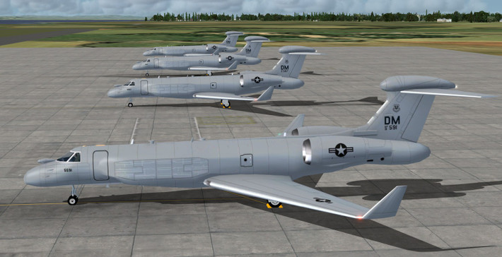 Đặc điểm đáng sợ nhất của EA-37B nằm ở khoang bảo hình (Conformal Fairing) giống như hai “má” khổng lồ hai bên thân máy bay. Thiết kế này phá vỡ hạn chế của kiểu treo pod (thùng) gây nhiễu truyền thống. EA-37B tích hợp trực tiếp ăng-ten mảng pha điện tử chủ động (AESA) cỡ lớn vào thân máy bay. Diện tích mảng cực lớn này tạo nền tảng vật lý cho việc phát xạ năng lượng gây nhiễu tăng ích cao.