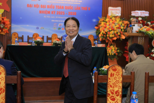 Chủ tịch VUSTA Phan Xuân Dũng: Muốn phát triển KHCN không thể thiếu thông tin - Hình 3 Chu tich VUSTA Phan Xuan Dung: Muon phat trien KHCN khong the thieu thong tin-Hinh-3