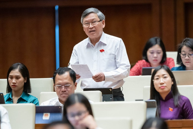 'Sẽ gây điều tiếng nếu tiền xử phạt được trích một phần cho cảnh sát giao thông' - Hình 2 'Se gay dieu tieng neu tien xu phat duoc trich mot phan cho canh sat giao thong'-Hinh-2