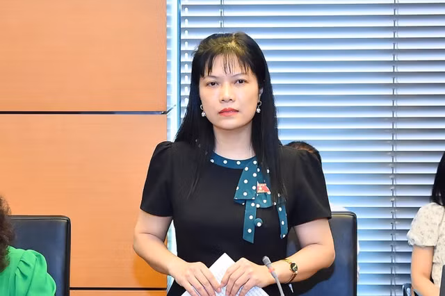 Lam sao dua gia vang trong nuoc sat voi the gioi?-Hinh-3