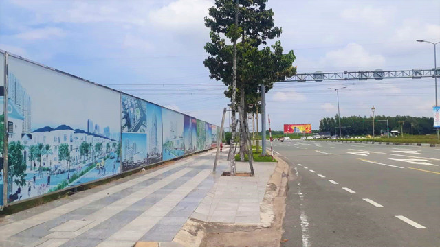 Nguồn gốc khu đất vàng 43ha ở Bình Dương bán rẻ cho doanh nghiệp đang gây nhiều tranh cãi Nguon goc khu dat vang 43ha o Binh Duong ban re cho doanh nghiep dang gay nhieu tranh cai