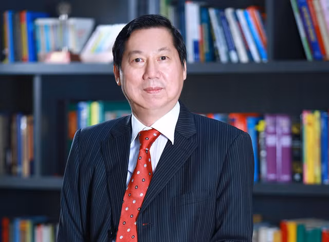 Bong dang tap doan KIDO trong vu thau tom dat vang quan TP.HCM nga ngua