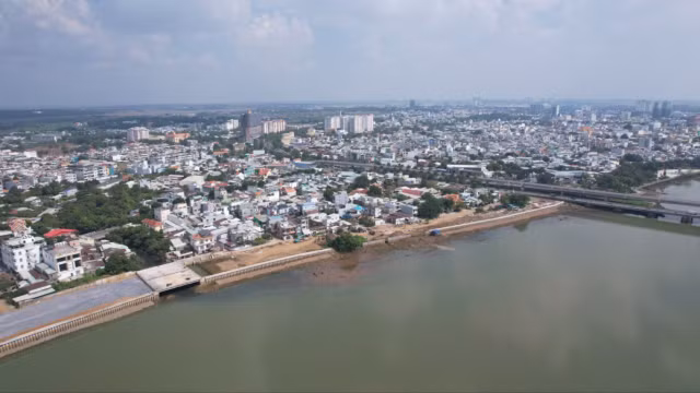 Can canh duong ven song Dong Nai gan 2.000 ty sau 2 nam khoi cong-Hinh-9