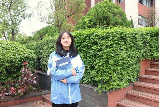 Nu sinh lop 11 o Bac Ninh gianh suat du thi Olympic Toan hoc quoc te-Hinh-3