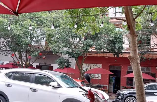 Bac Ninh: Hang quan “nuot chung” via he de kinh doanh-Hinh-5