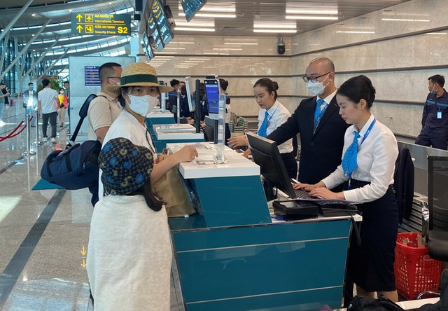 Cận cảnh nhà ga hàng không hơn 2.200 tỷ ở Huế - Hình 2 Can canh nha ga hang khong hon 2.200 ty o Hue-Hinh-2