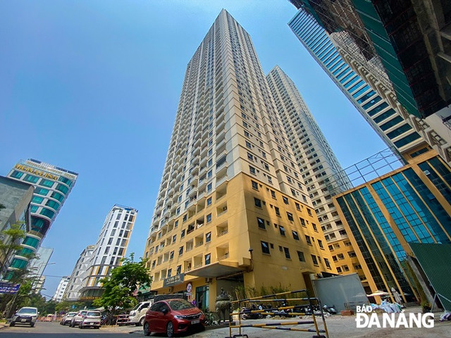 Ảnh: Tháo dỡ các căn hộ trái phép ở Mường Thanh Sơn Trà - Hình 3 Anh: Thao do cac can ho trai phep o Muong Thanh Son Tra-Hinh-3