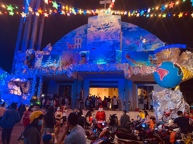 Dem Giang sinh ruc ro sac mau o Dong Nai-Hinh-6