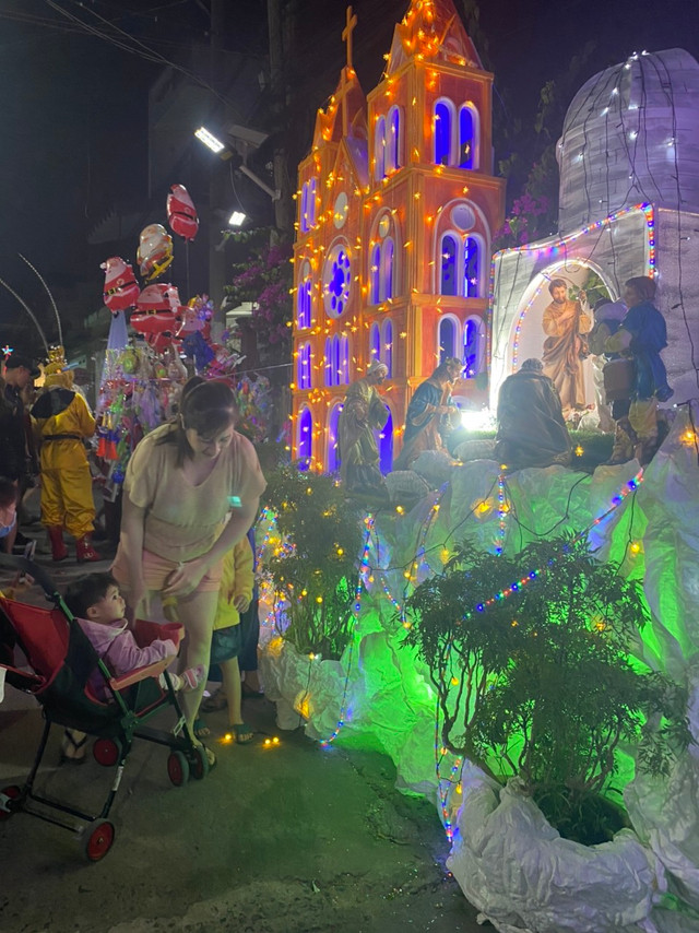 Dem Giang sinh ruc ro sac mau o Dong Nai-Hinh-3