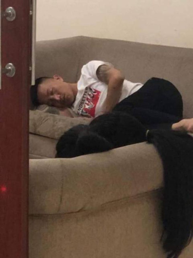 Huấn “hoa hồng” nuôi một dàn đàn em đê đi bảo kê đòi nợ, cho vay cắt cổ? Huan “hoa hong” nuoi mot dan dan em de di bao ke doi no, cho vay cat co?