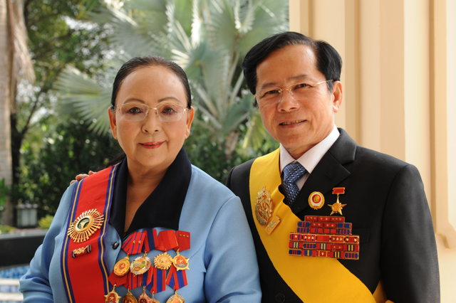 Đại gia Lê Văn Kiểm ủng hộ 20 tỷ đồng chống dịch là ai? - Hình 2 Dai gia Le Van Kiem ung ho 20 ty dong chong dich la ai?-Hinh-2
