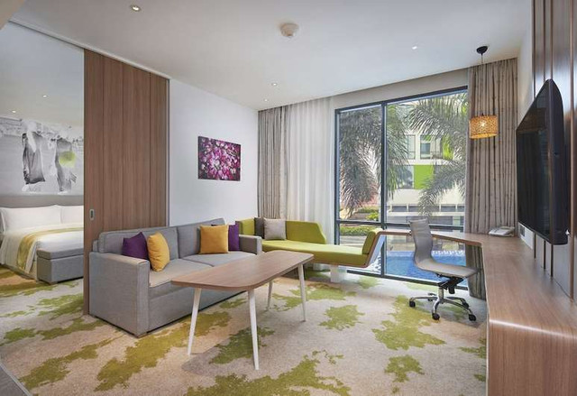 Cận cảnh khách sạn Holiday Inn & Suites Saigon Airport được dùng làm nơi cách ly Covid-19 - Hình 6 Can canh khach san Holiday Inn & Suites Saigon Airport duoc dung lam noi cach ly Covid-19-Hinh-6