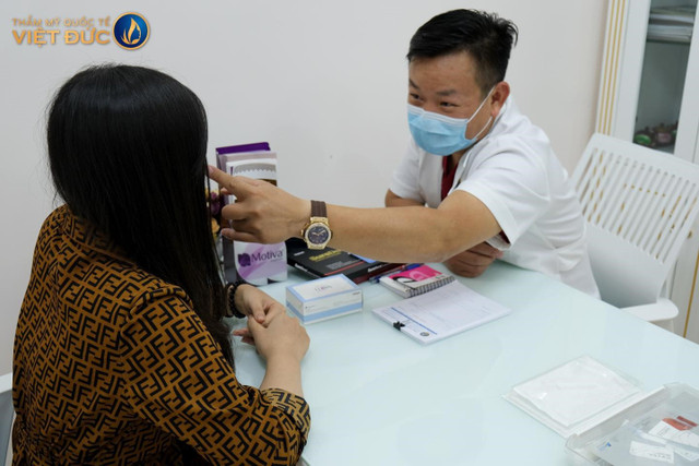 Phong kham chuyen khoa tham my Quoc te Viet Duc 29 Phu Doan bi thu hoi Giay phep hoat dong-Hinh-3