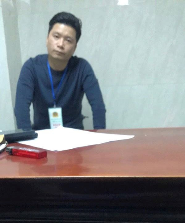 Bất ngờ mức phạt gã đàn ông cưỡng hôn nữ sinh trong thang máy Bat ngo muc phat ga dan ong cuong hon nu sinh trong thang may