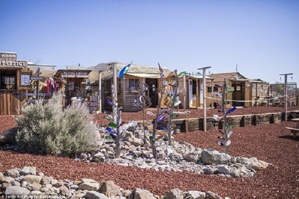 Sự thật bất ngờ bên trong những tiểu quốc gia kỳ lạ nhất hành tinh - Hình 6 Su that bat ngo ben trong nhung tieu quoc gia ky la nhat hanh tinh-Hinh-6