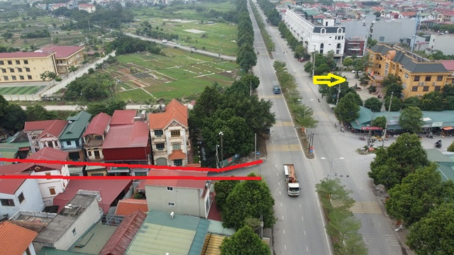 Con duong hon 12 ty chua day 1 km nhech nhac