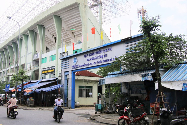 Hàng loạt căn nhà nằm trong phạm vi sân vận động Chi Lăng đang được giải tỏa Hang loat can nha nam trong pham vi san van dong Chi Lang dang duoc giai toa