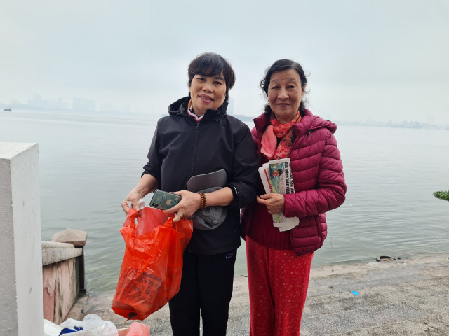 Thay bát nhang, rút tỉa chân nhang xong xử lý thế nào? - Hình 3 Thay bat nhang, rut tia chan nhang xong xu ly the nao?-Hinh-3