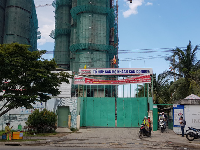 Cận cảnh dự án khách sạn CONDO 2 Đà Nẵng nơi có công nhân rơi lầu tử vong Can canh du an khach san CONDO 2 Da Nang noi co cong nhan roi lau tu vong
